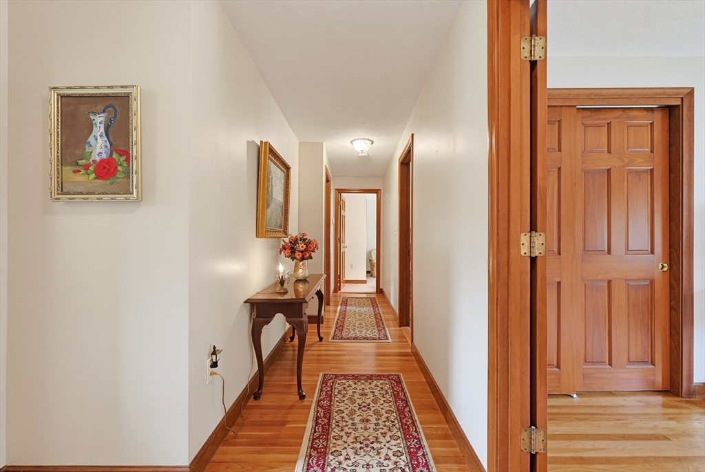 3 Suffolk Dr Property Photo 18