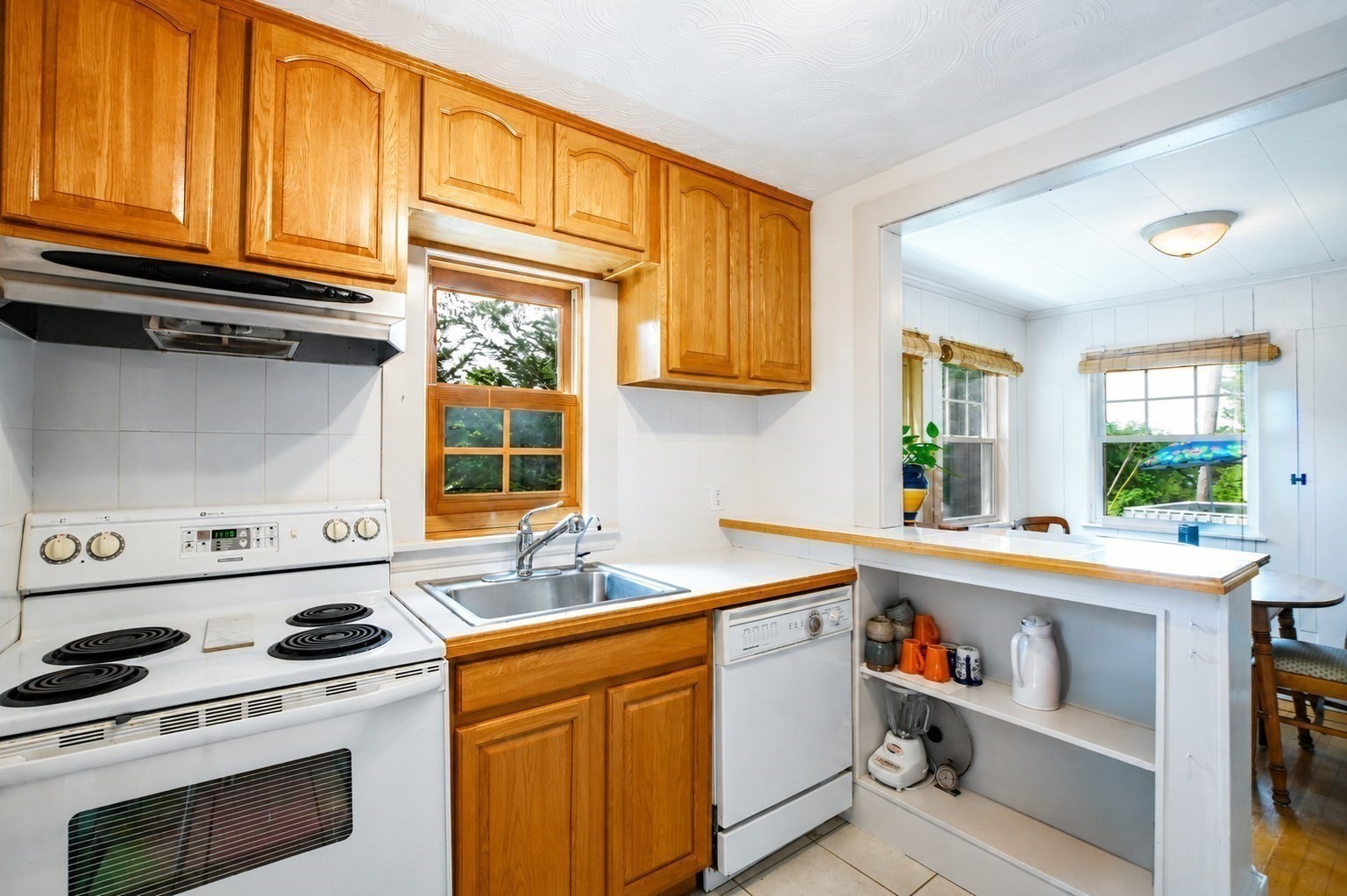 5 Hamlin Avenue Property Photo 12