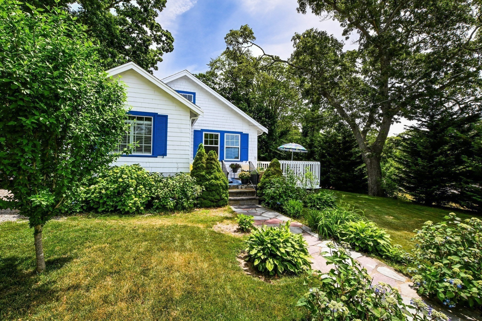 5 Hamlin Avenue Property Photo 24