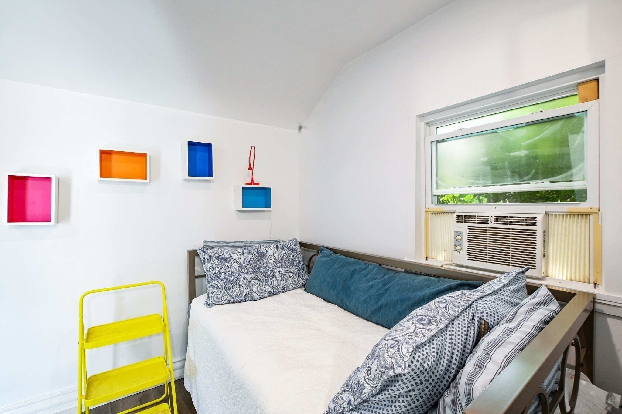 5 Hamlin Avenue Property Photo 30