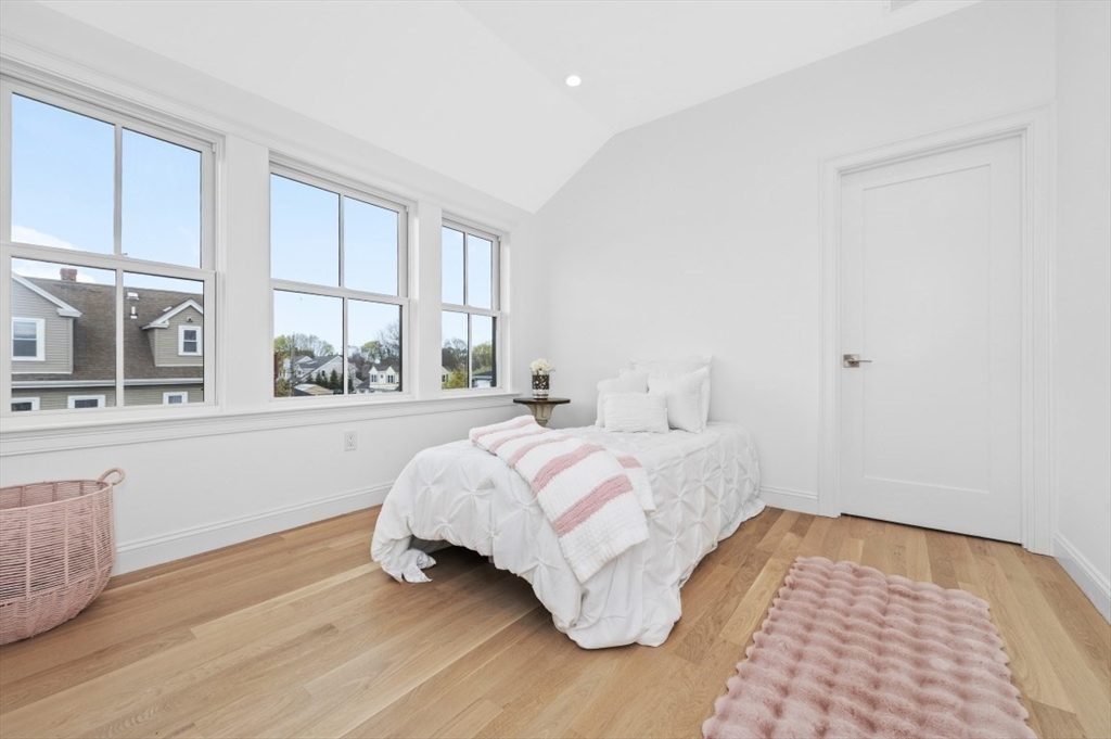 101 Sumner Street # A Property Photo 18