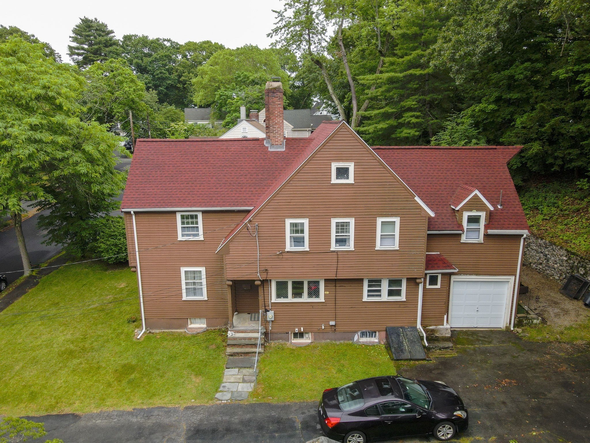 39 Holman Rd Property Photo 37