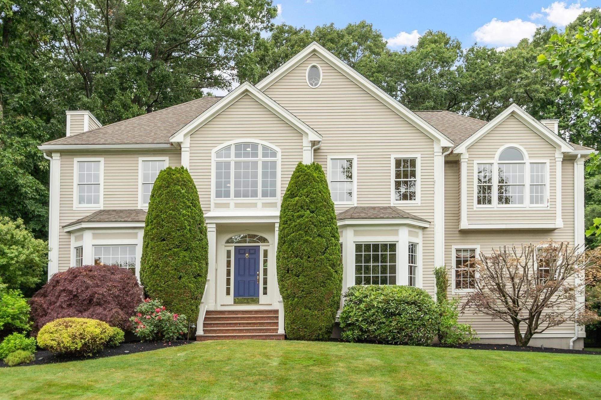 33 Nutmeg Ln Property Photo 1