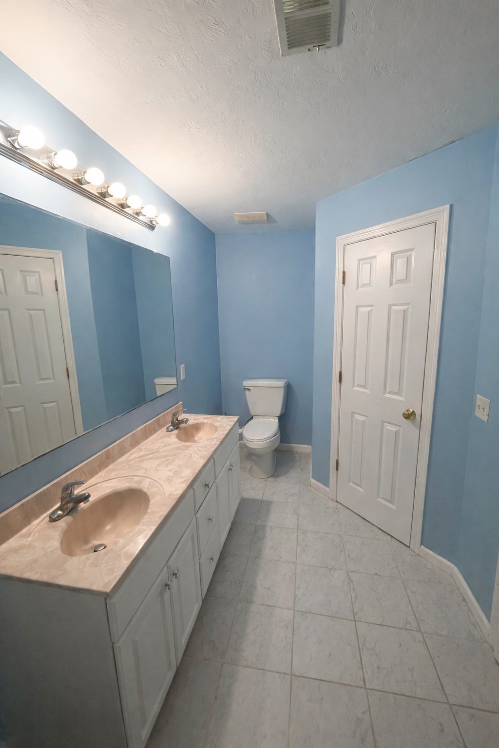 75 Lebeaux Dr # 75 Property Photo 13