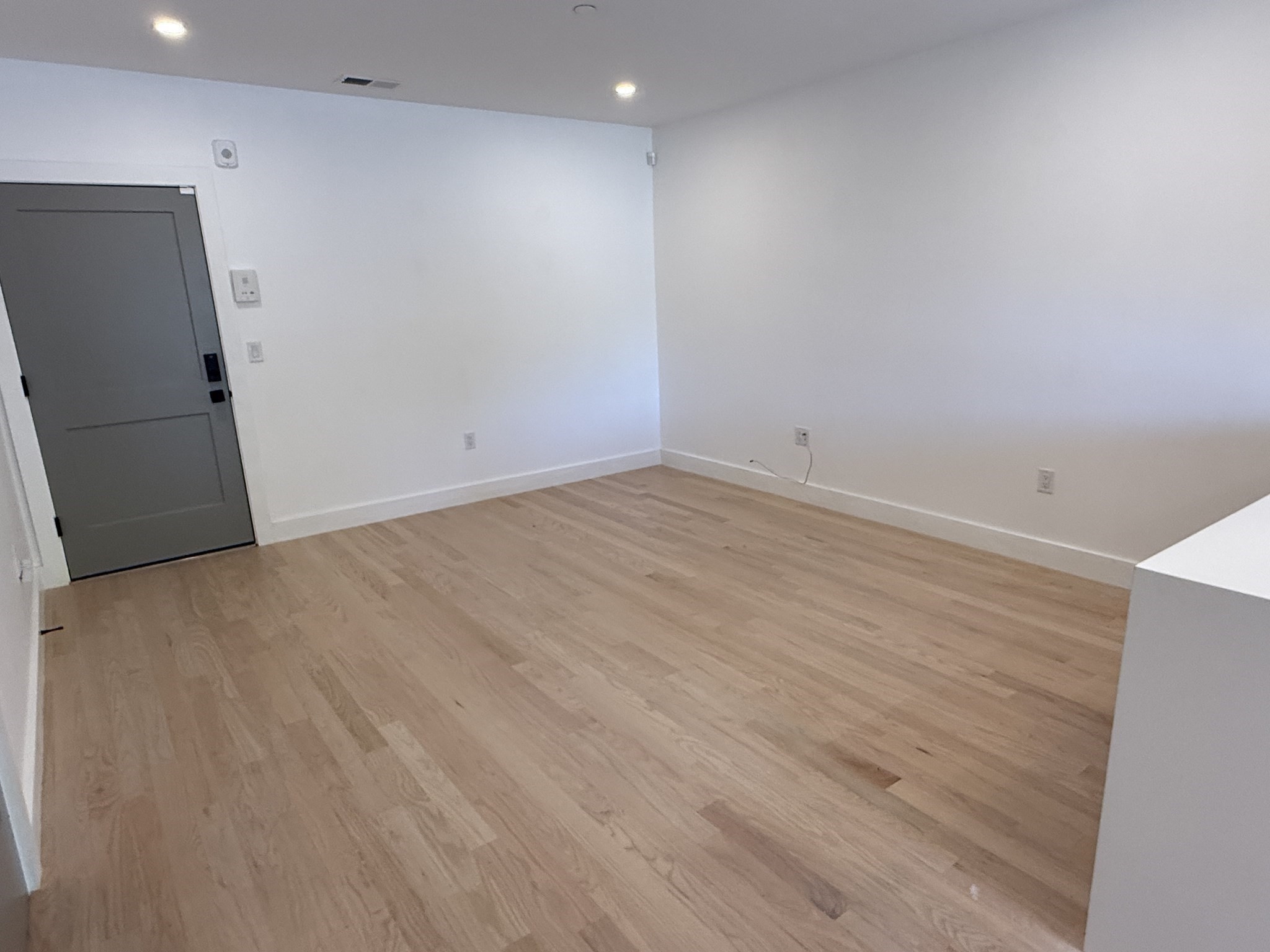 52 Withington St # 7 Property Photo 8