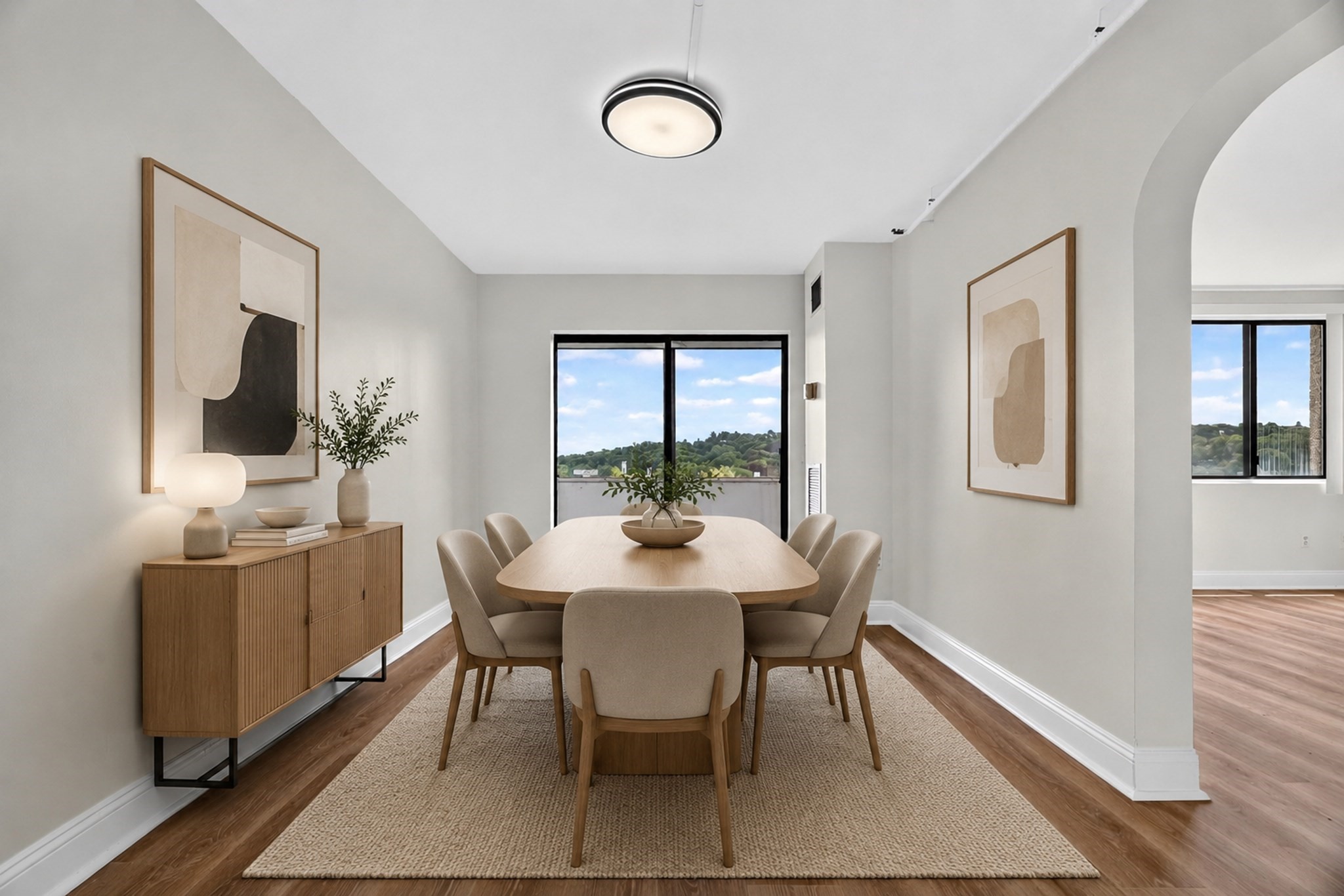 1731 Beacon St # 915 Property Photo 16