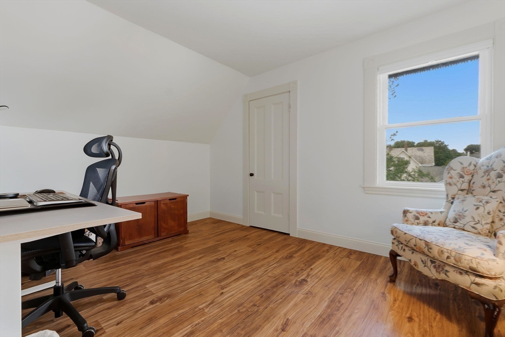 32 Ocean St Property Photo 10