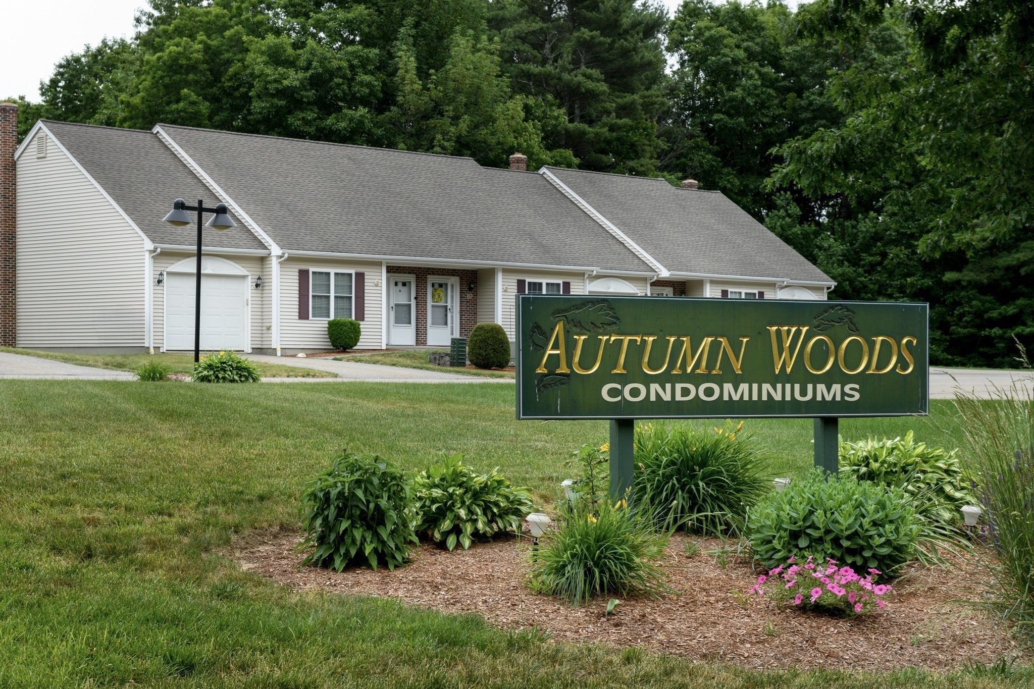 12 Autumn Woods Dr # 12 Property Photo 1