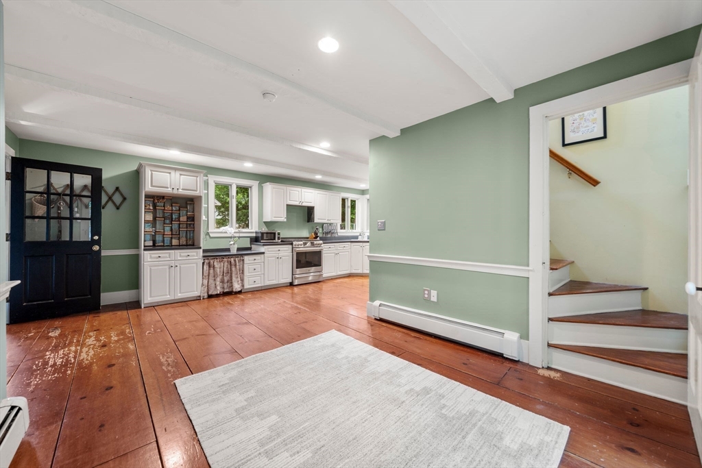 31 Broadway Property Photo 8
