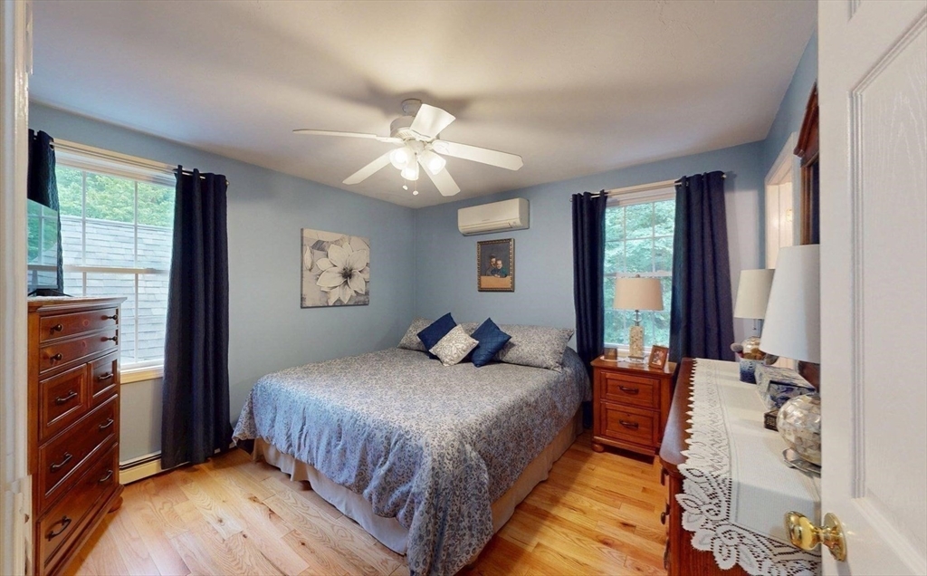 233 Tispaquin St Property Photo 15