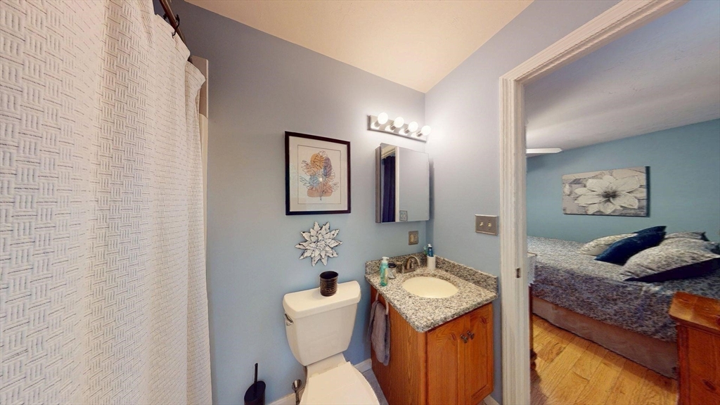 233 Tispaquin St Property Photo 17