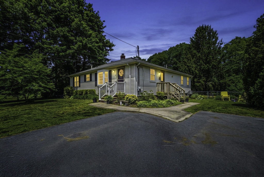58 Wedgewood Dr Property Photo 1