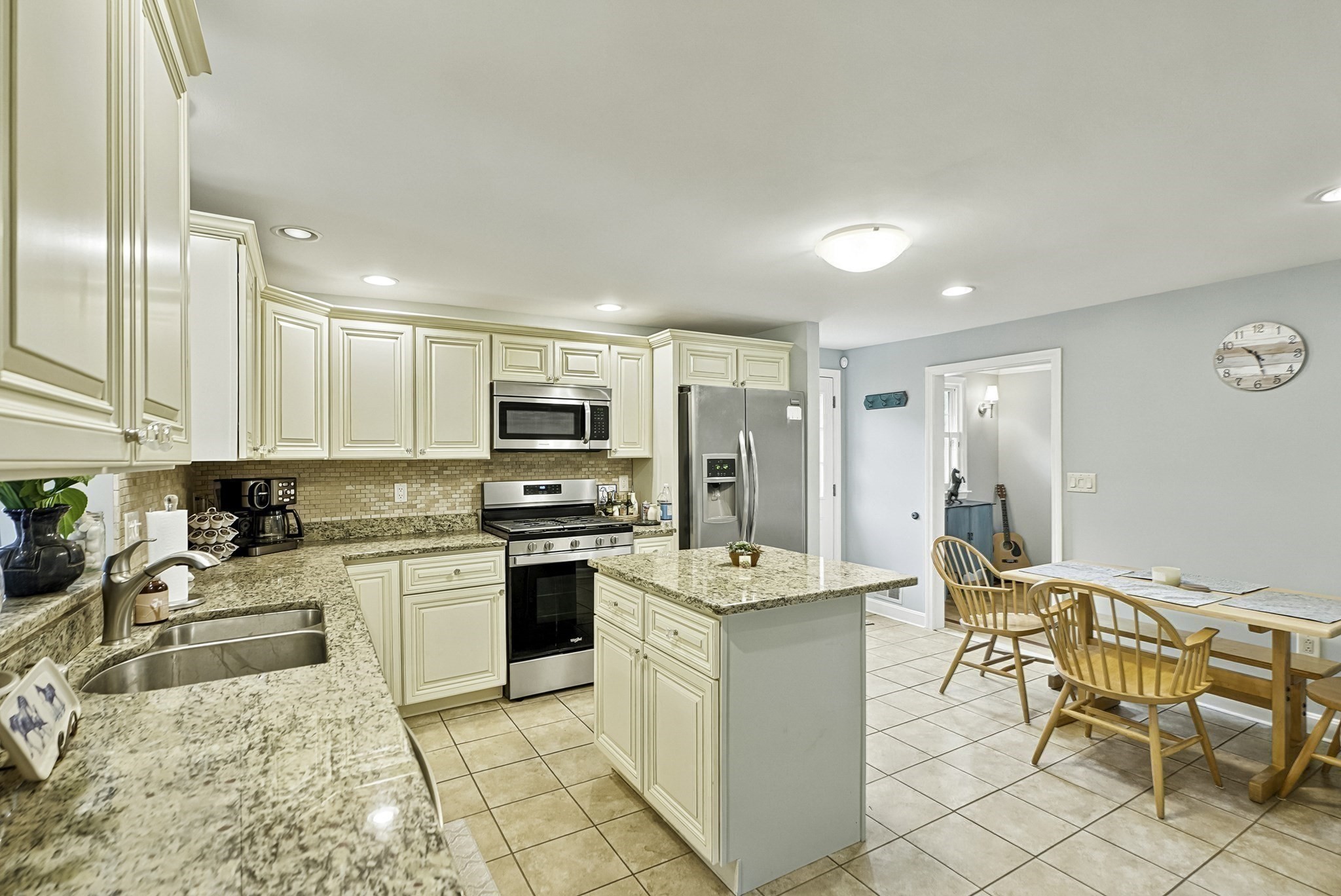 58 Wedgewood Dr Property Photo 6