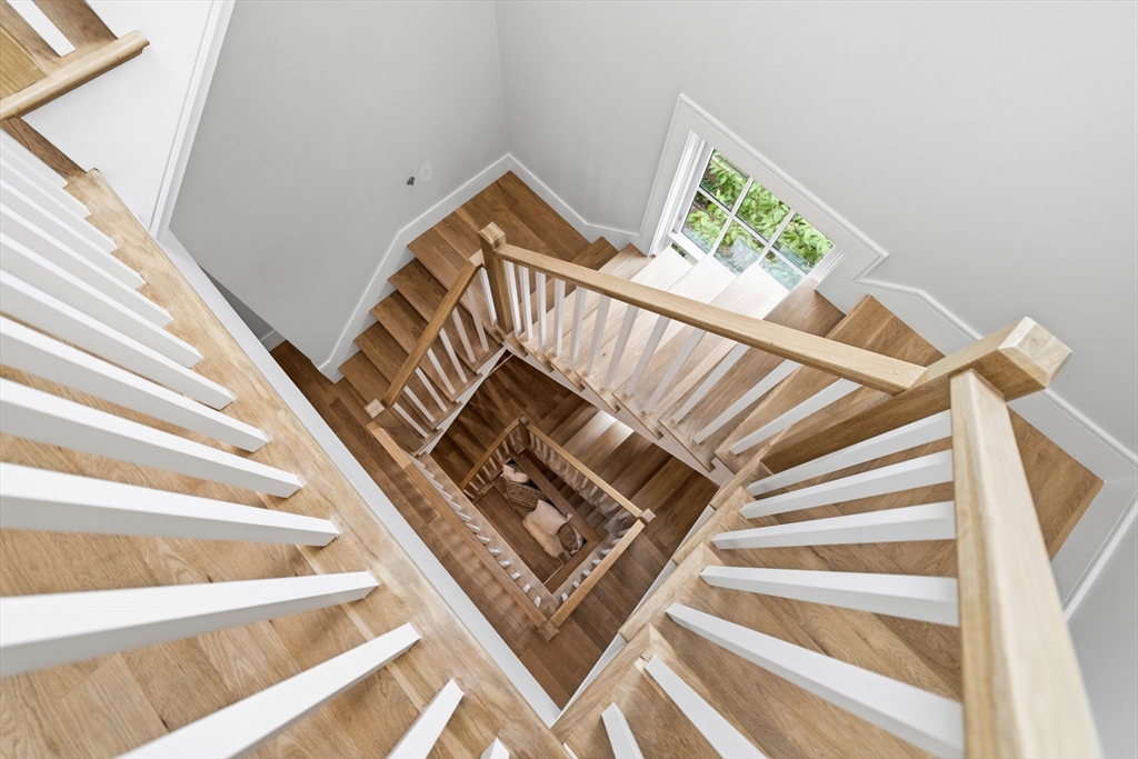 8 Lawrence St Property Photo 25