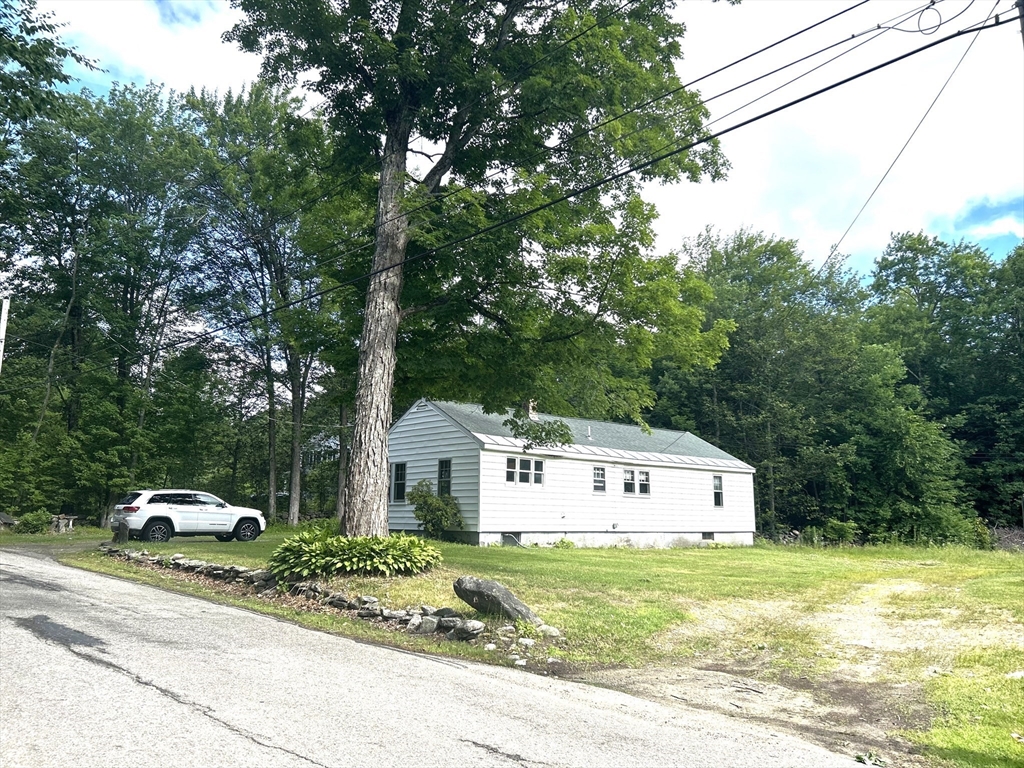 61 Carruth Rd Property Photo 4