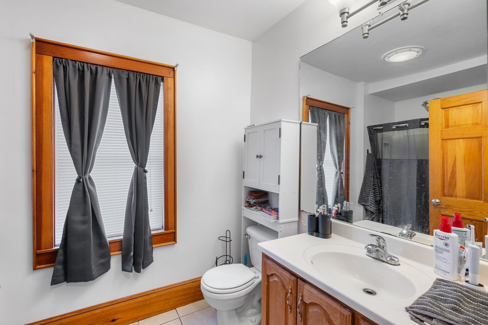 14-16-18 Friend St Property Photo 38