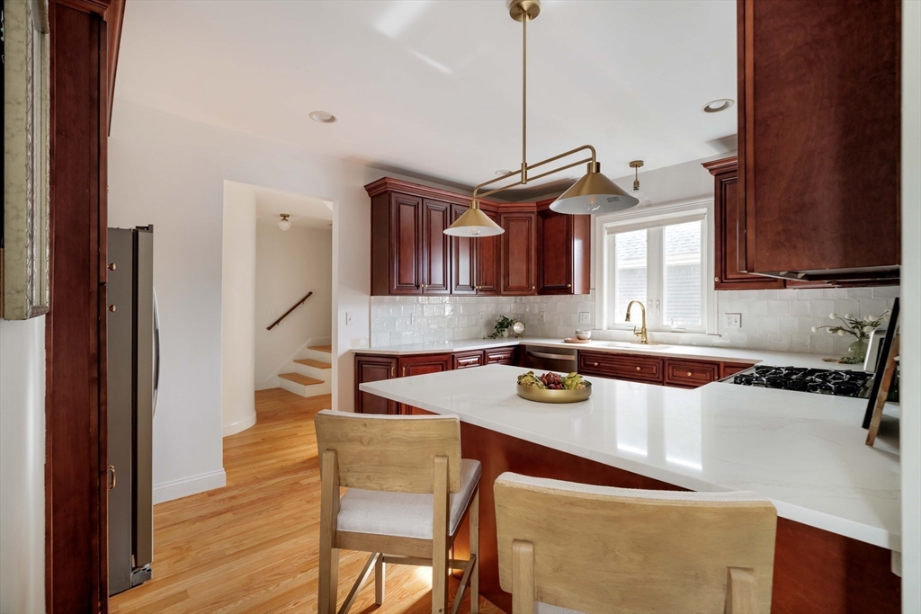 26 Maple St # B Property Photo 21