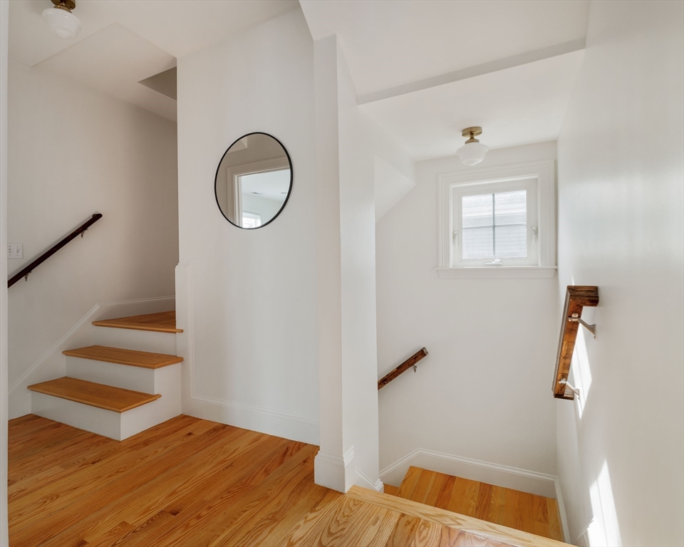 26 Maple St # B Property Photo 30