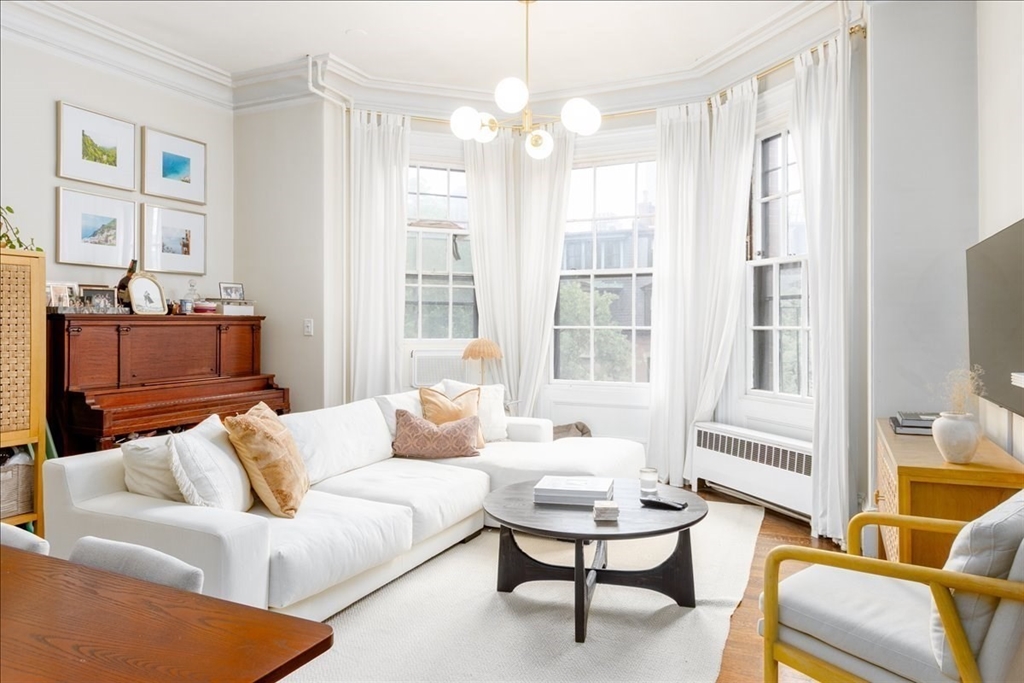 133 Marlborough Street # 7 Property Photo 1