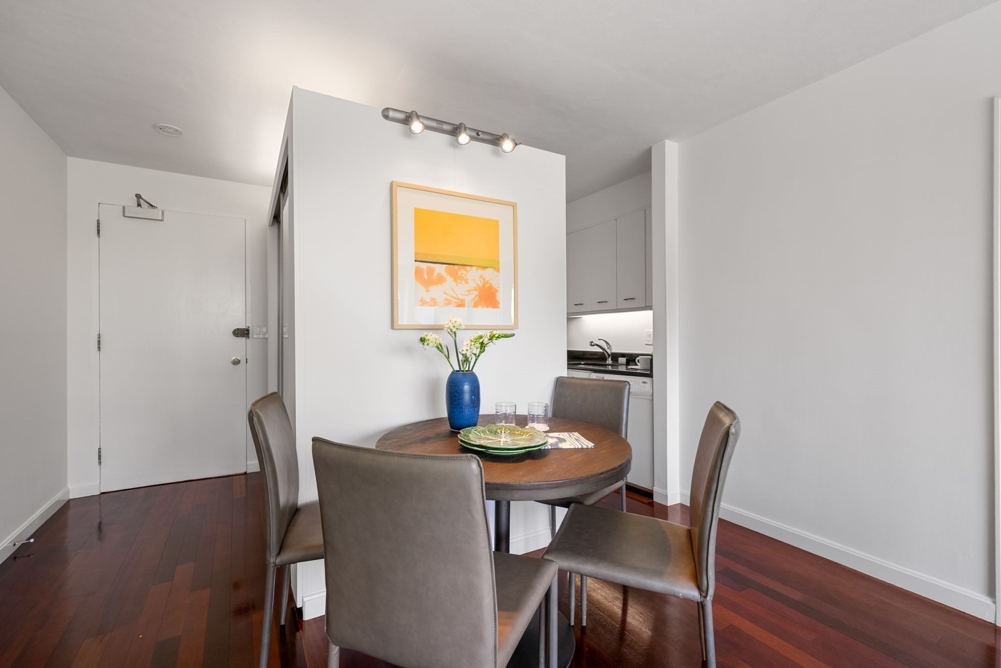 29 Concord Avenue # 705 Property Photo 6