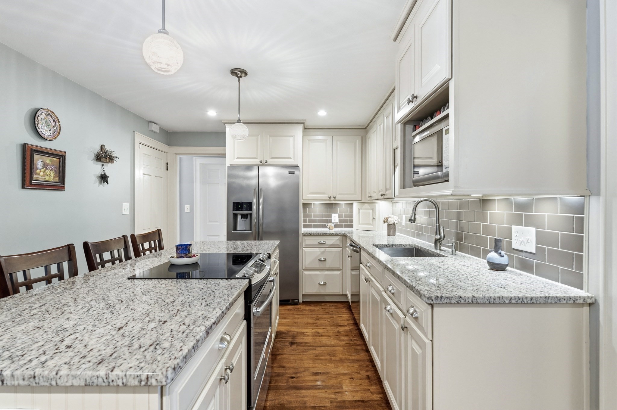 1115 Washington St Property Photo 10