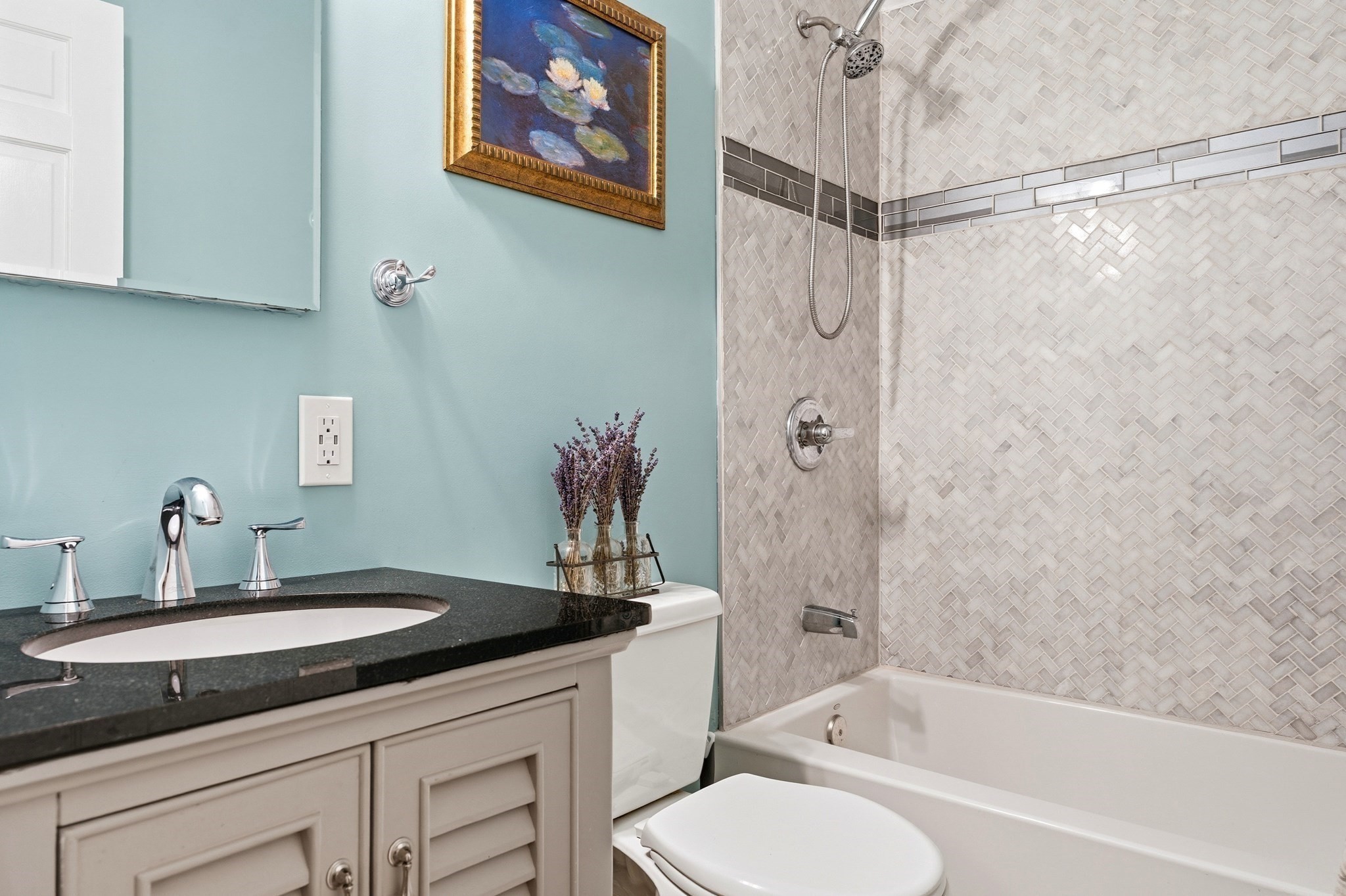 1115 Washington St Property Photo 23