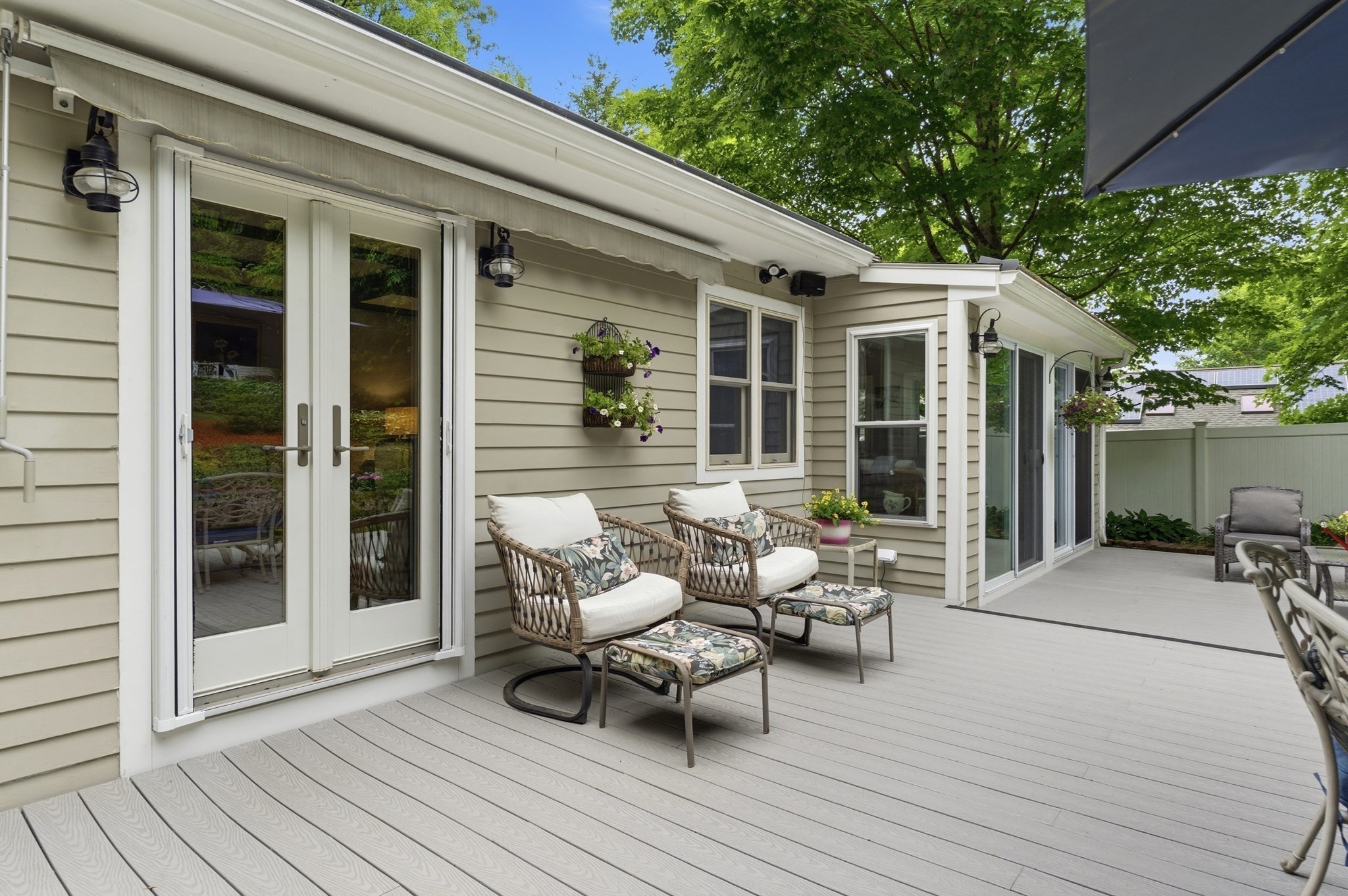 1115 Washington St Property Photo 32