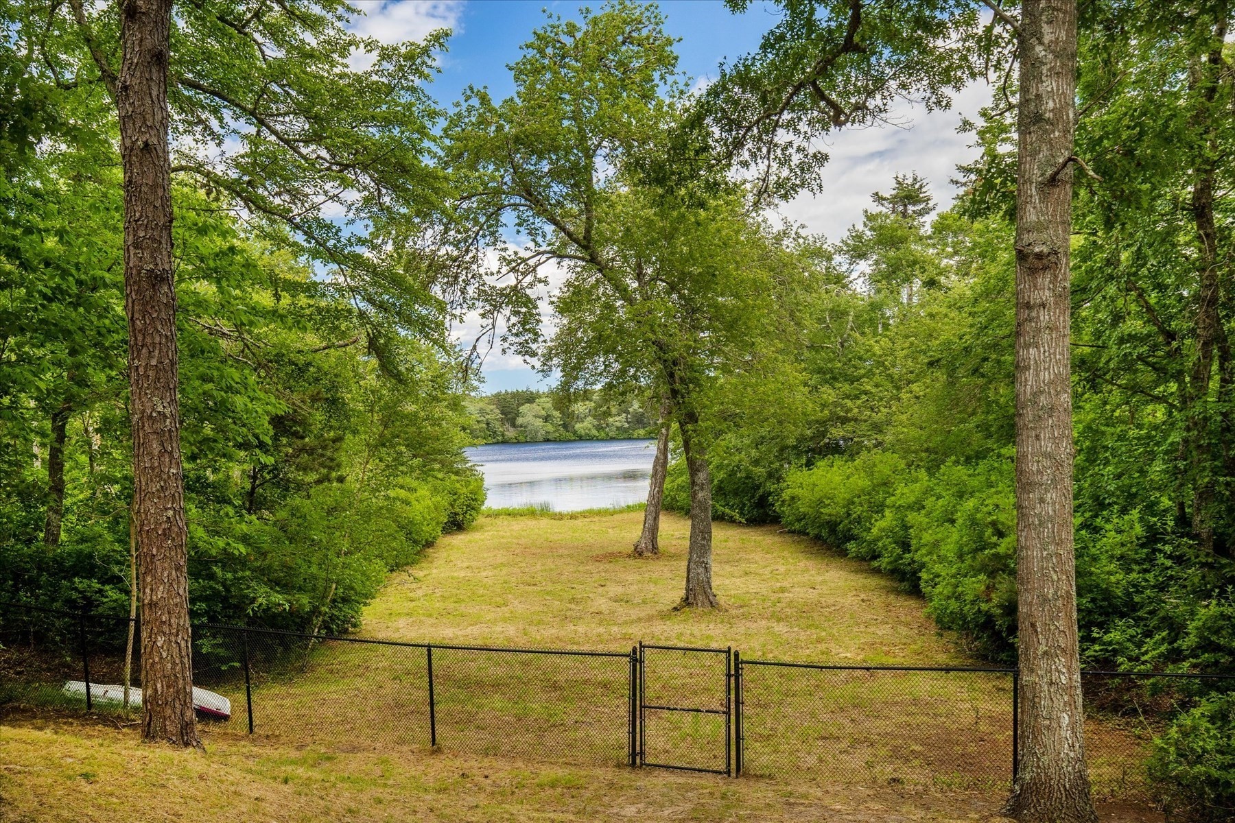 8 Winstons Path Property Photo 37
