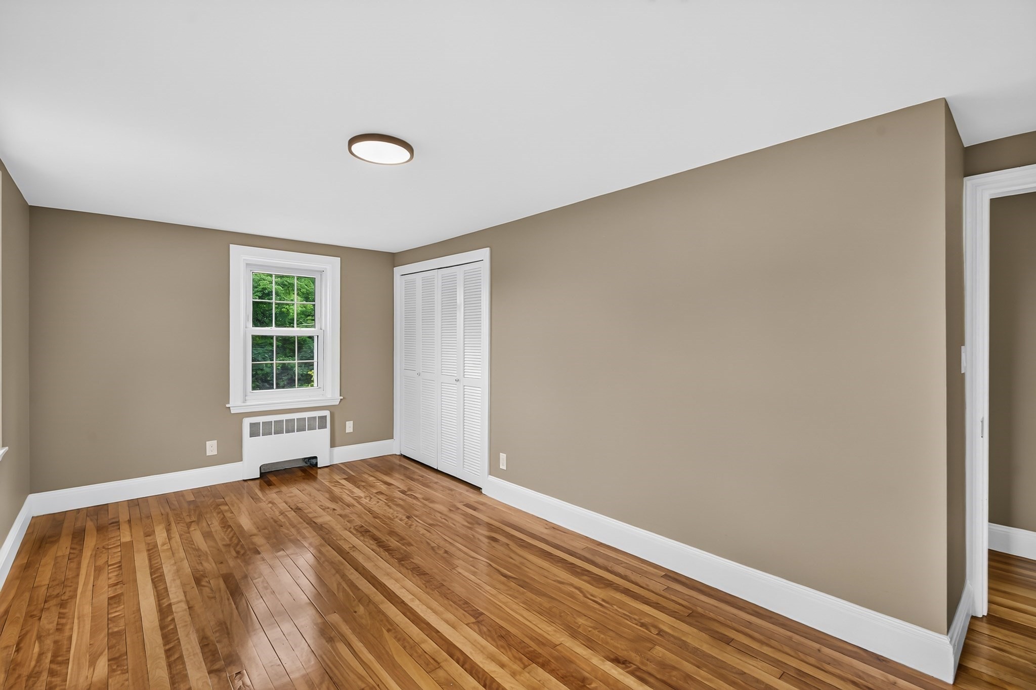 118 Blossom St Property Photo 32