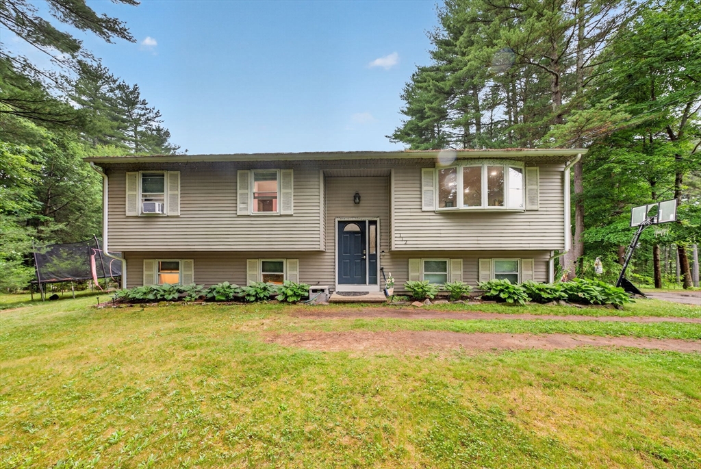112 Bond Rd