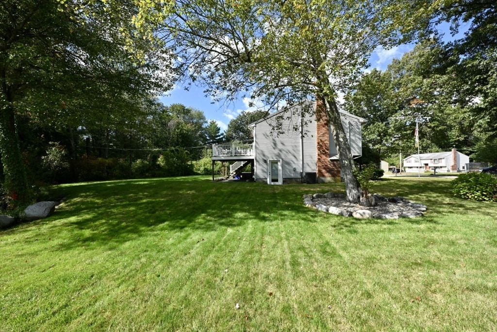 27 Ferncroft Rd Property Photo 4