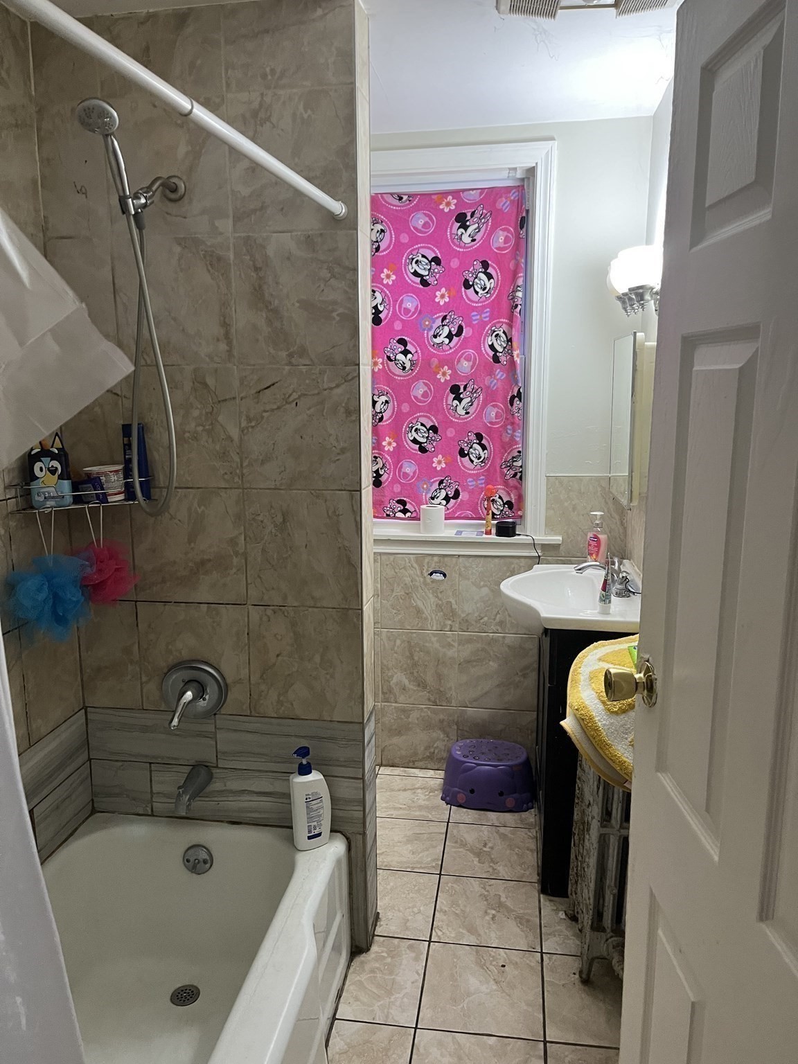 73 Woodman Street Property Photo 13