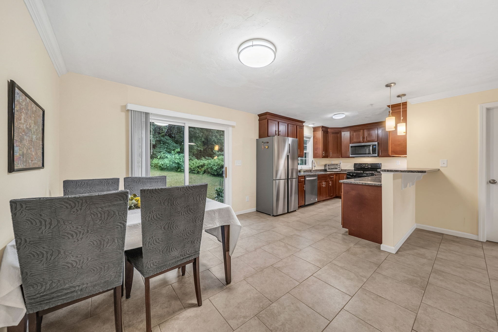 22 Bradley Dr # D Property Photo 4