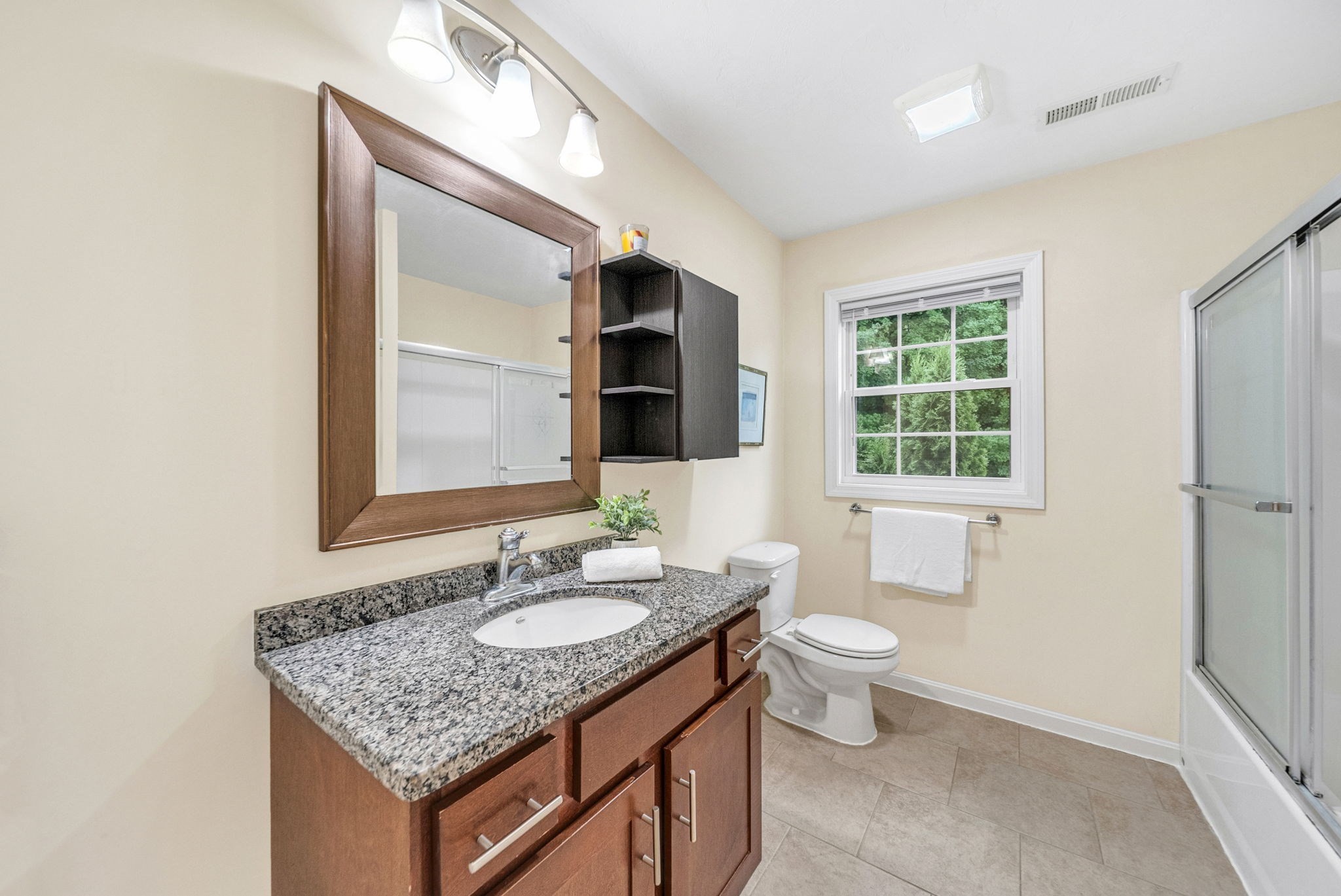 22 Bradley Dr # D Property Photo 30
