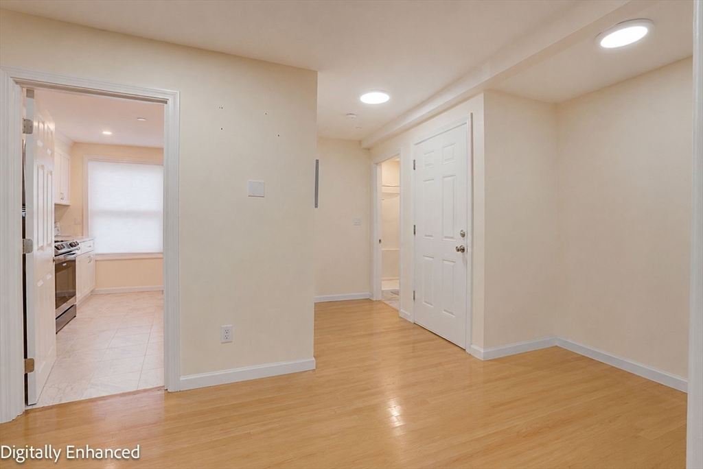 1 Glenwood St # 2 Property Photo 6