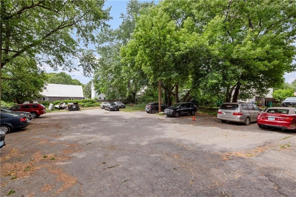 420 Rathbun St Property Photo 38