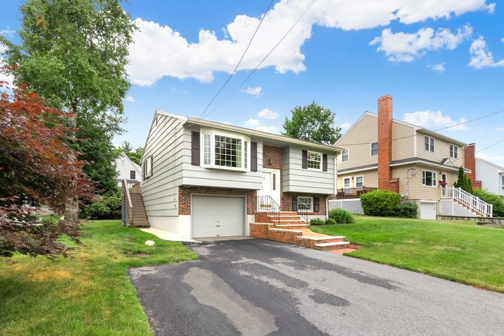 4 Rossmore Rd Property Photo 3
