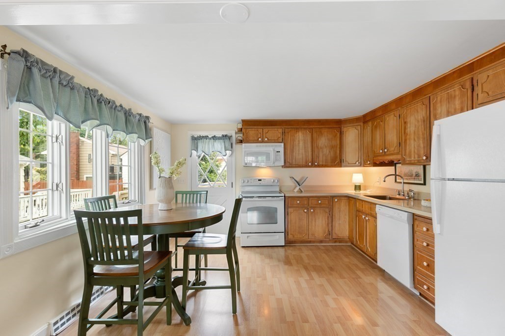 4 Rossmore Rd Property Photo 10