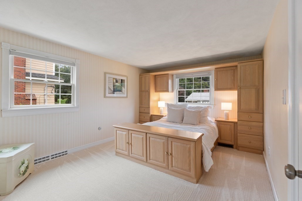 4 Rossmore Rd Property Photo 16