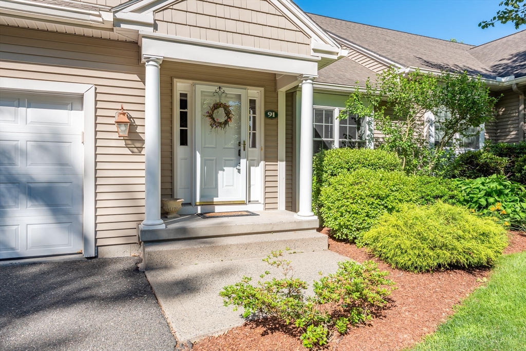 91 Shadow Brook Est # 91 Property Photo 1