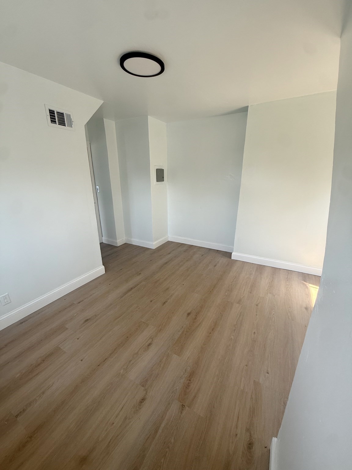 3886-3888 Washington St # 3 Property Photo 8