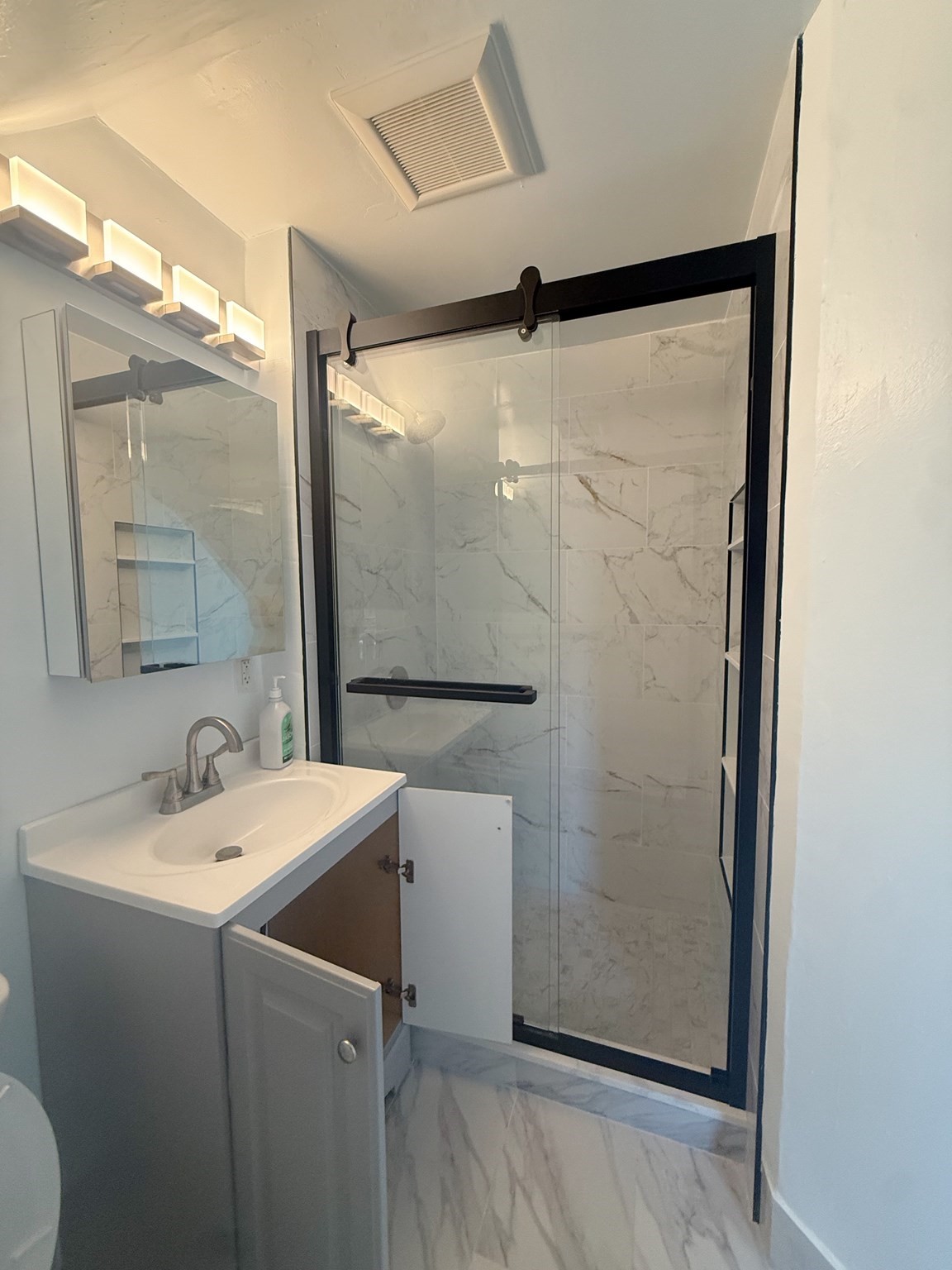 3886-3888 Washington St # 3 Property Photo 13