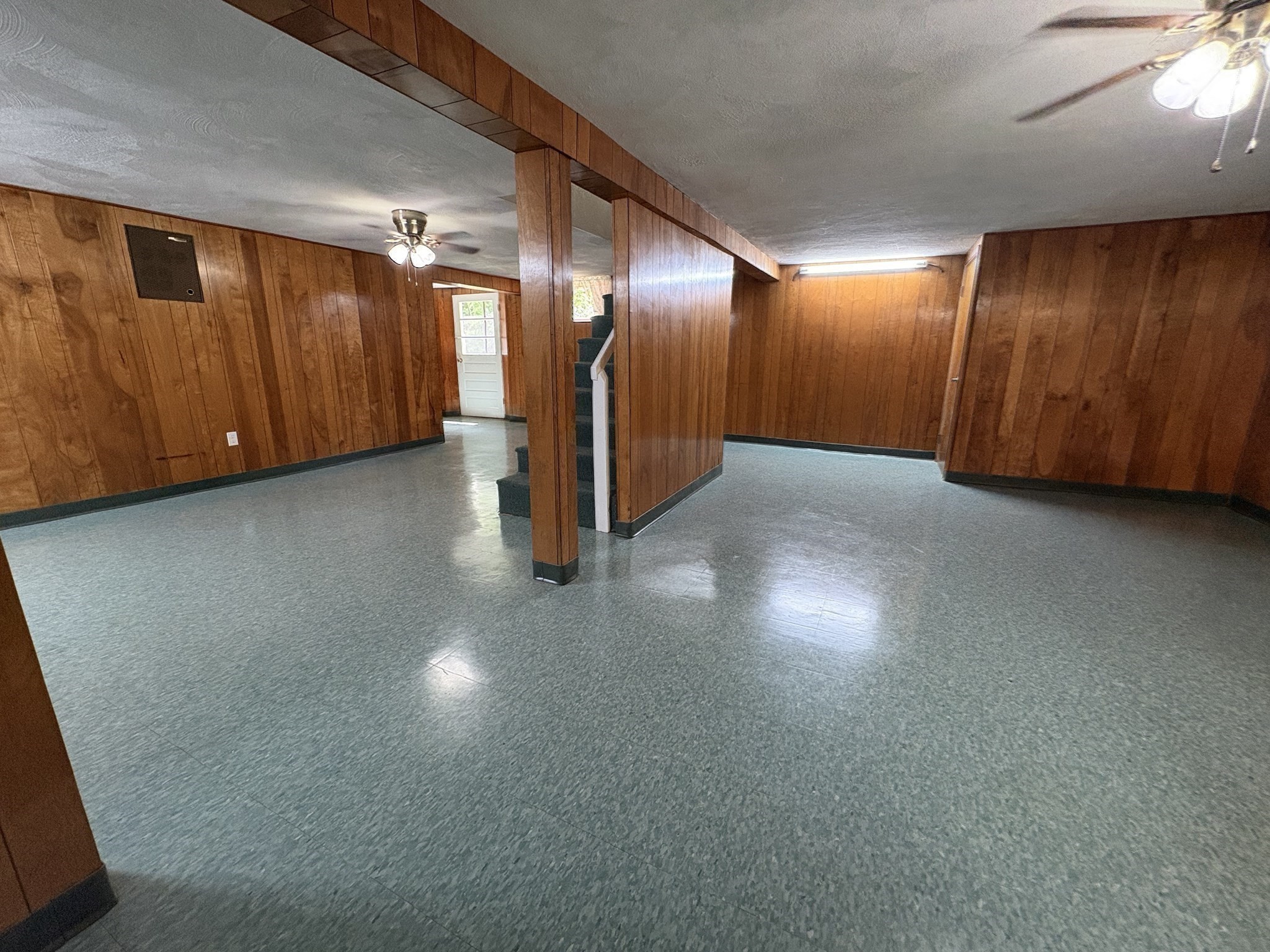 408 Swains Pond Avenue Property Photo 19