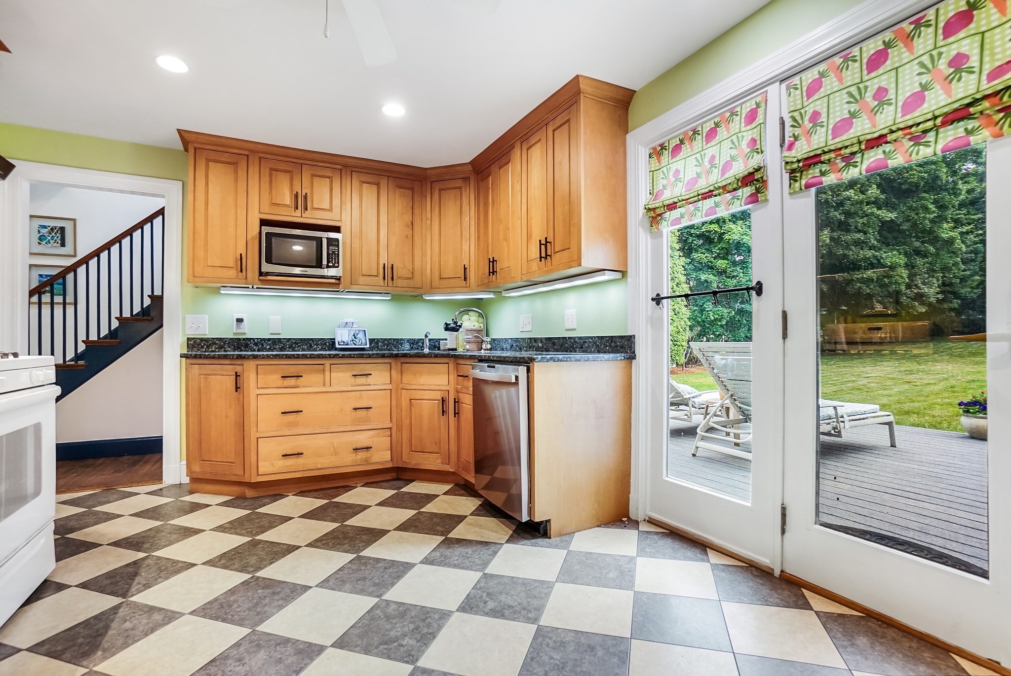 158 Warren Street Property Photo 14