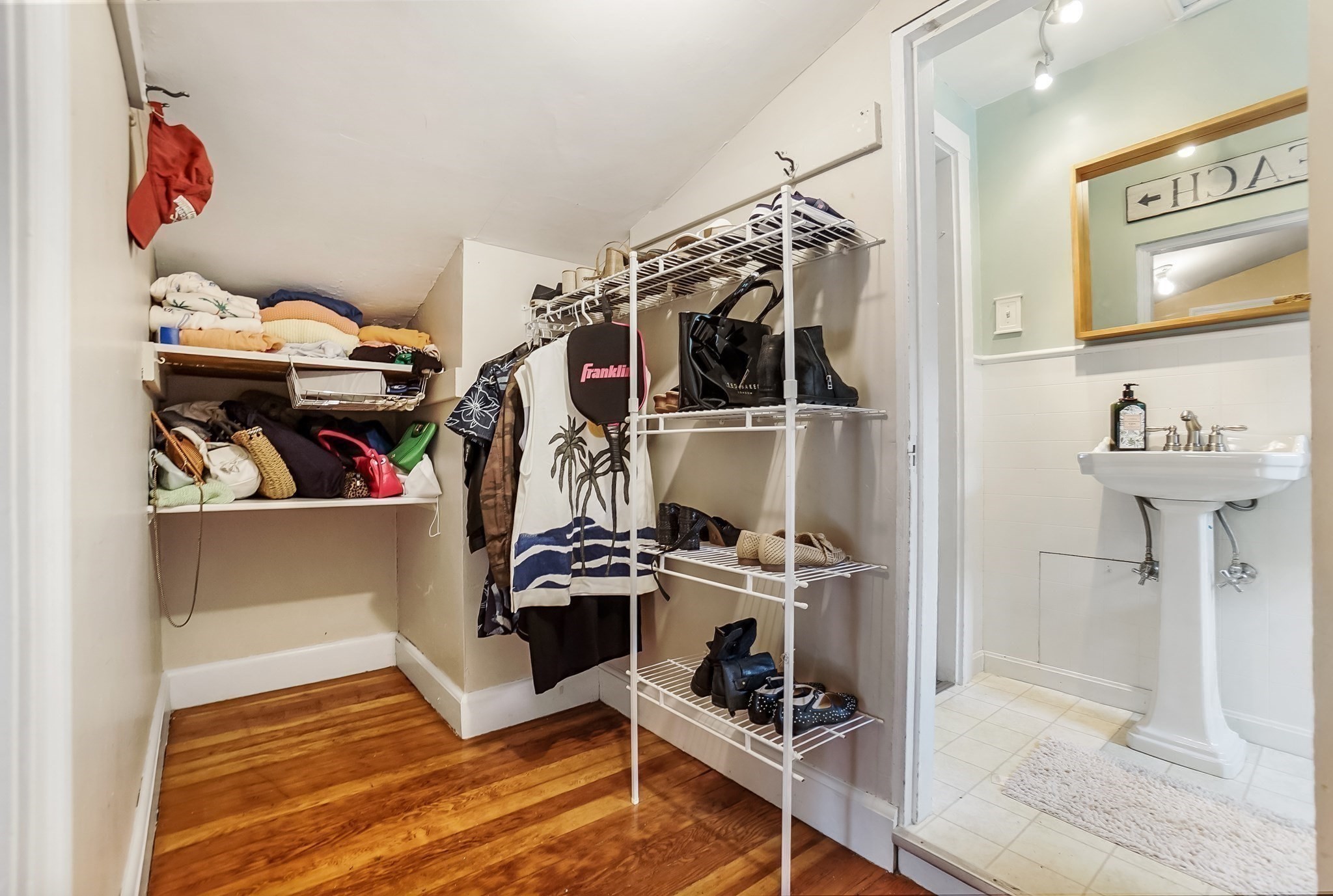 158 Warren Street Property Photo 23