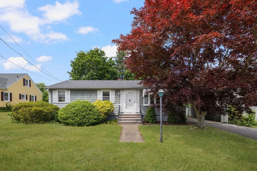 27 Hinsdale St Property Photo 1