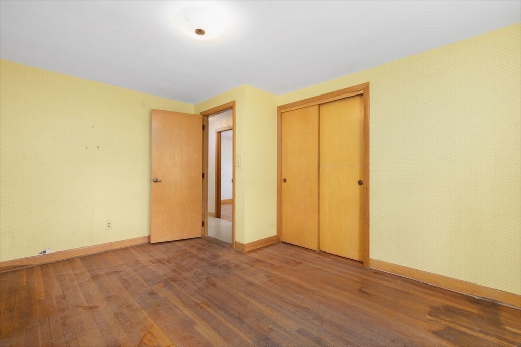 27 Hinsdale St Property Photo 26