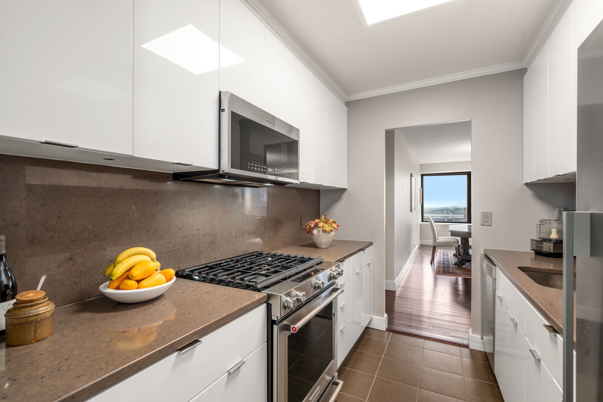 85 E India # 28f Property Photo 10