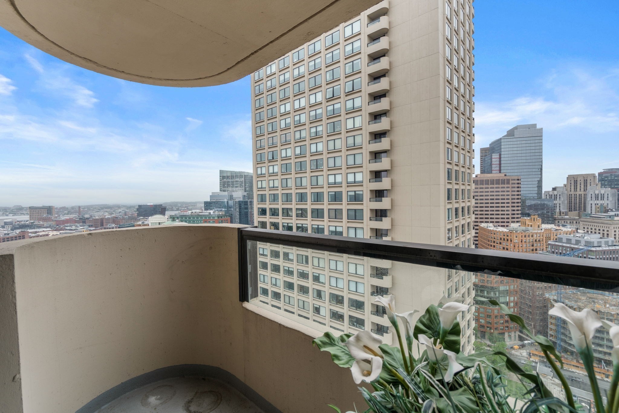 85 E India # 28f Property Photo 18