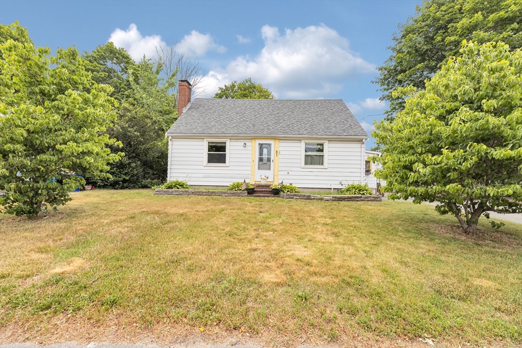 31 Delprete Ave Property Photo 1